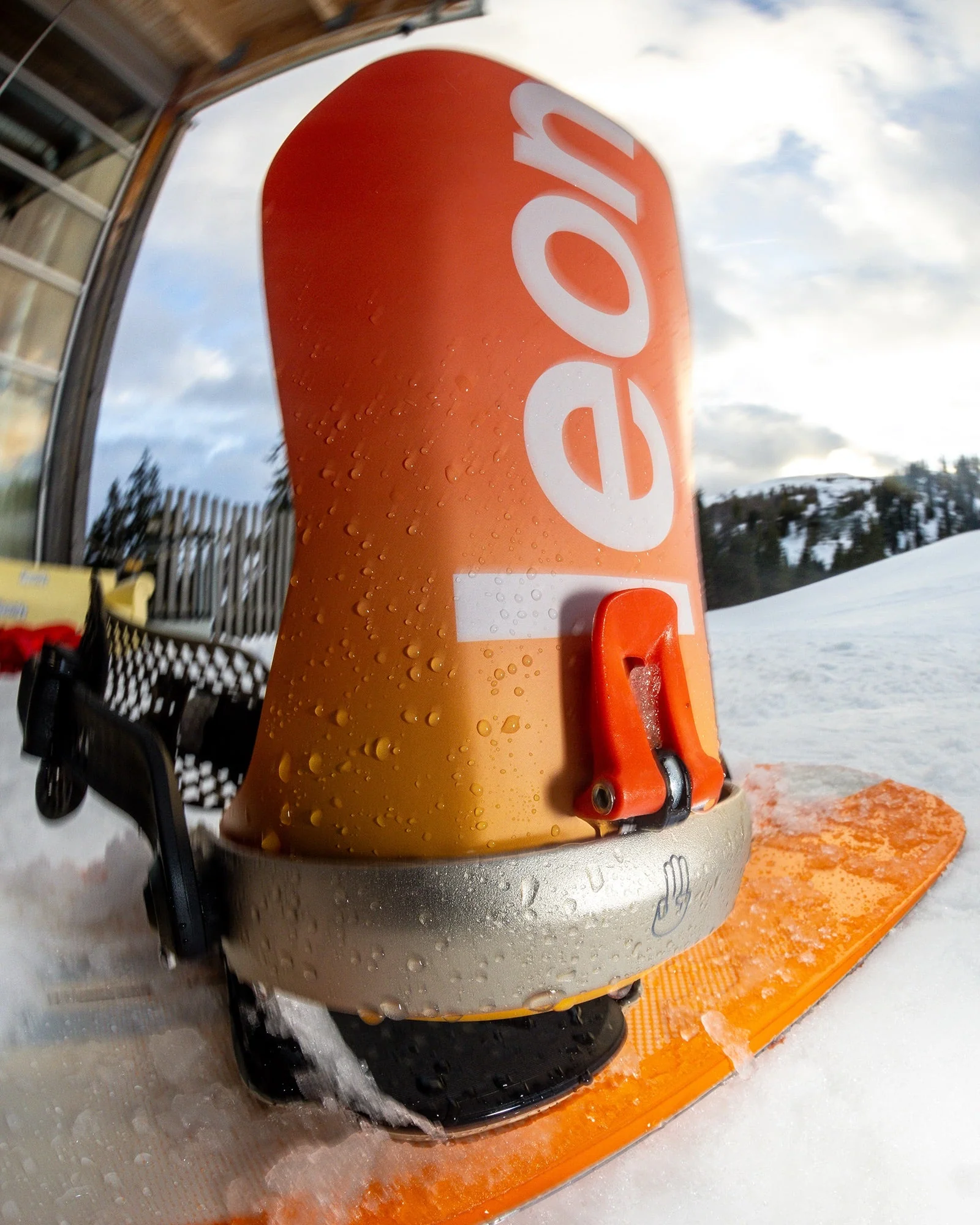 Blaster AsymWrap™ Snowboard Bindings - Image 9