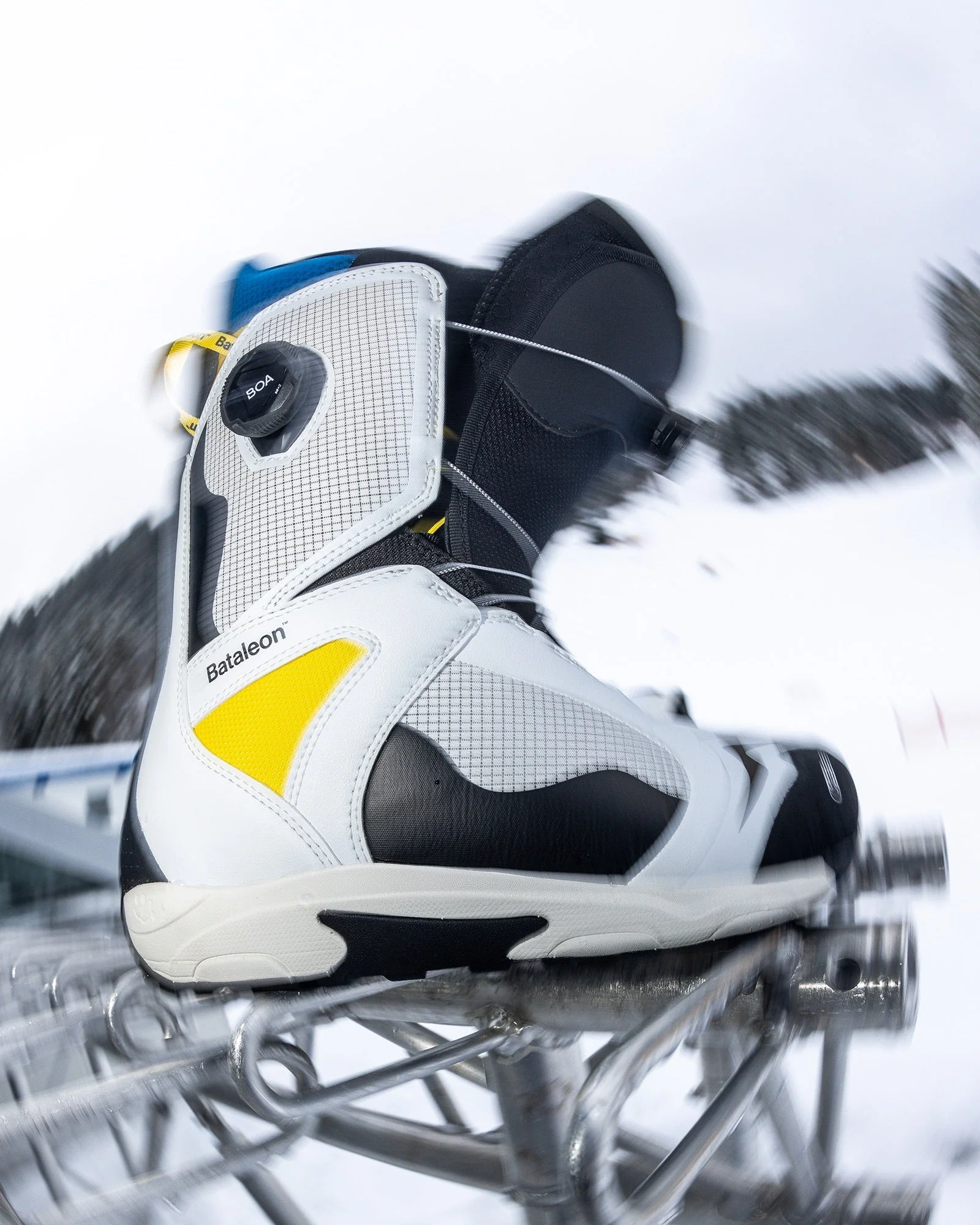 Rave Men's Snowboard Boots - Image 6