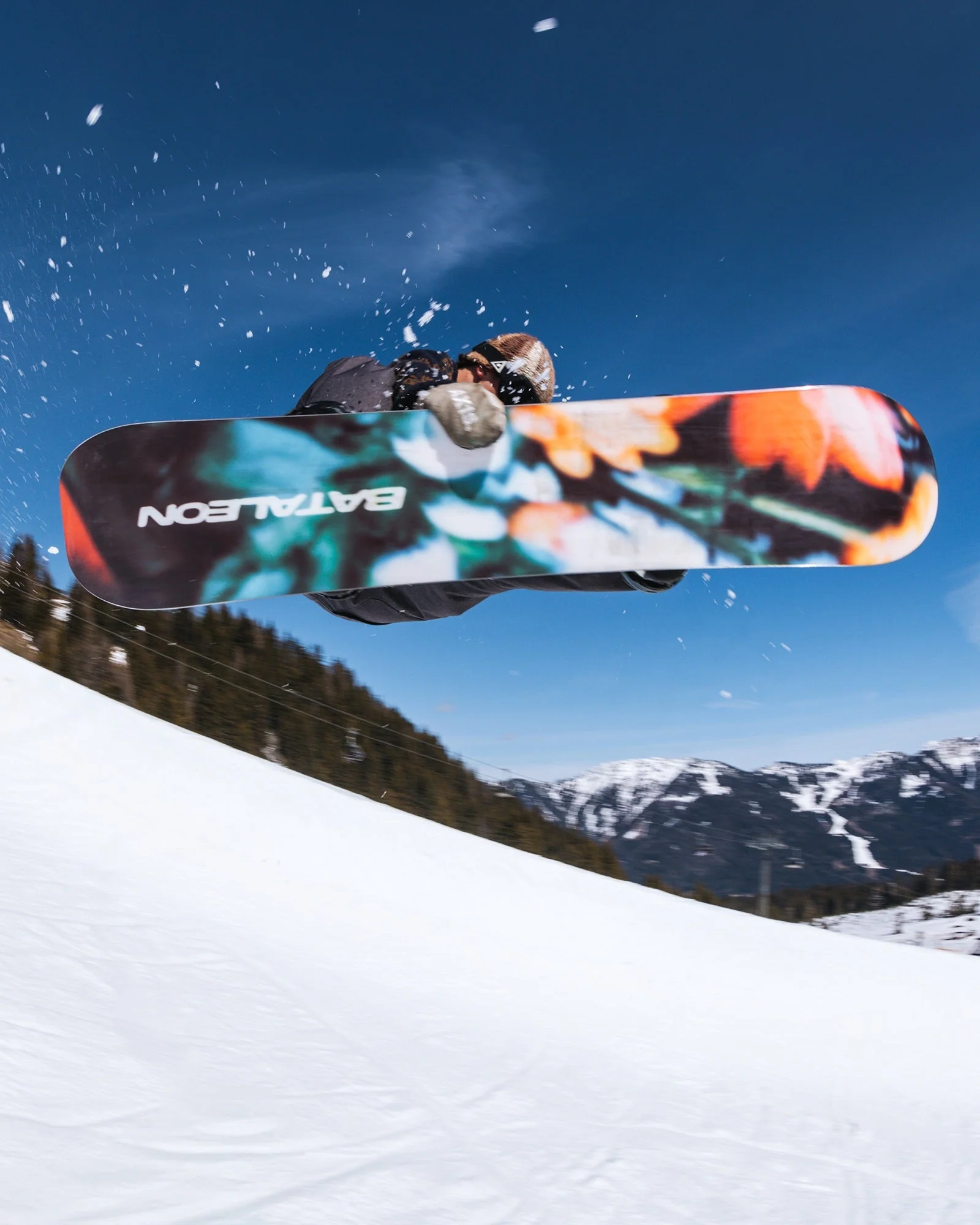 Tornado x Beyond Medals Men's Snowboard - Image 4